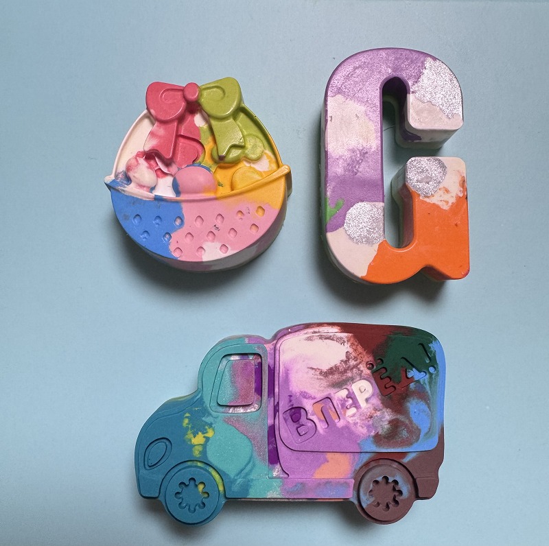 アロマ小物も作成 カスタムクレヨン