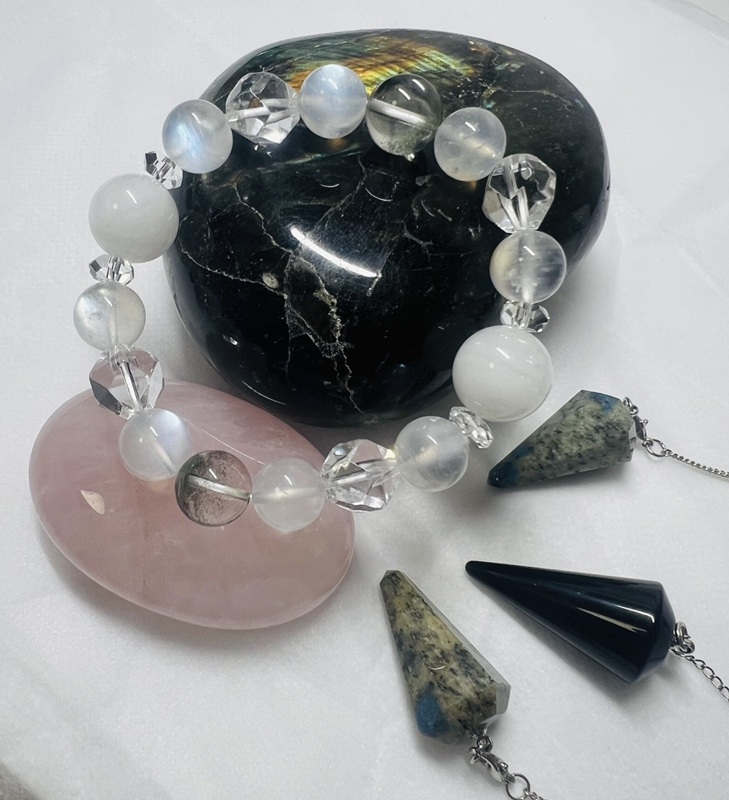 526/(全6回)パワーストーンの基礎知識 ペンジュラムの不思議 HP限定冬の新講座 12/20(土)特別体験会