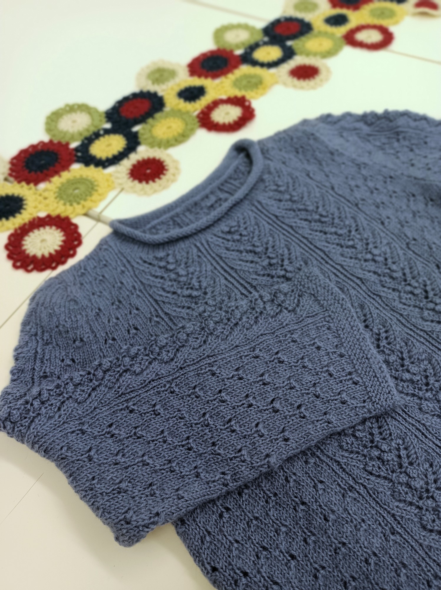 棒針、かぎ針あみ ニットを編む