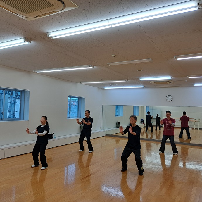 一楽庵の 気功太極拳