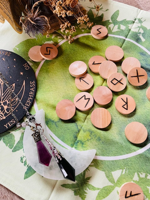 2DAY講座 ルーン&ペンデュラム HP限定企画講座・11/8(土)・11/22(土)