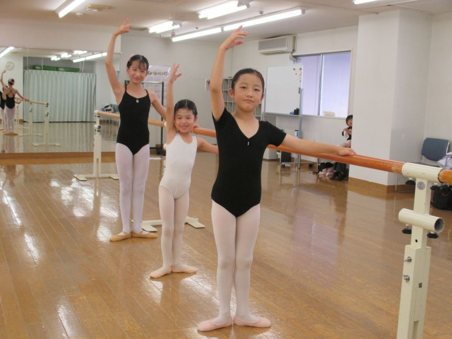 ジュニアクラシックバレエ