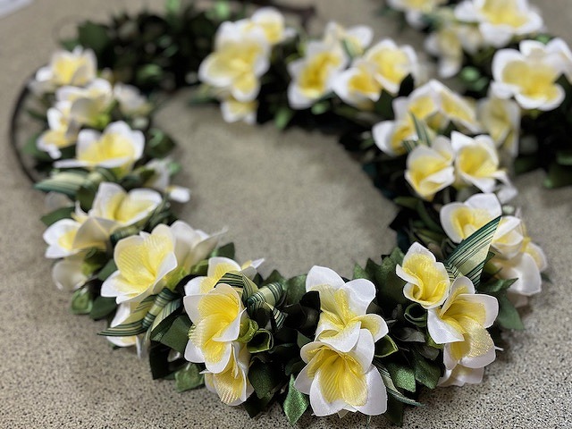 基本から楽しく ハワイアンリボンレイ 体験日 2/6(金) 体験費 1.100円 教材費 1.650円 ミニレイ