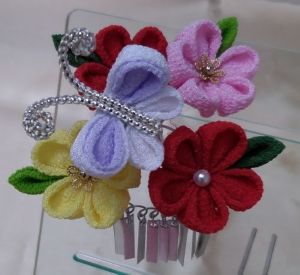 はじめてみませんか つまみ細工