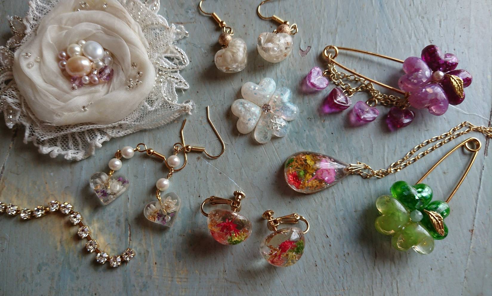 簡単にできる! レジンアクセサリー