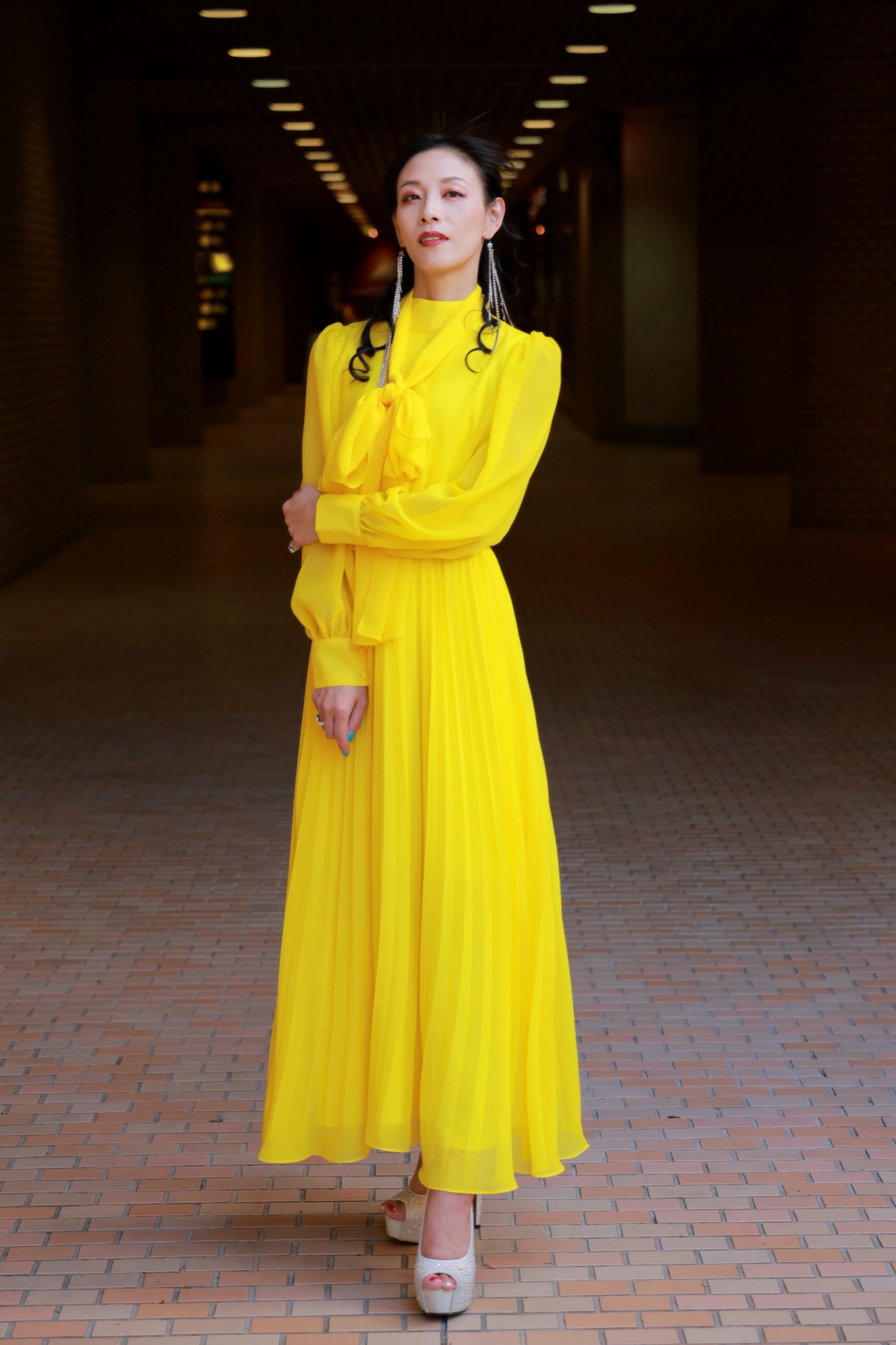 姿勢と歩き方であなたが変わる モデルウォーキング