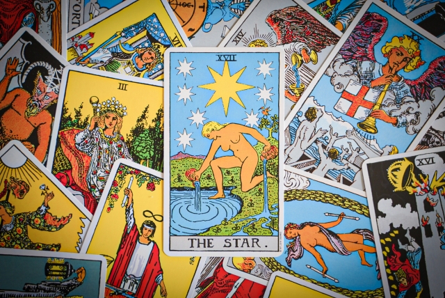 あなたの魂が選ぶ タロット&手相W個別鑑定 HP限定特別企画 スペシャル