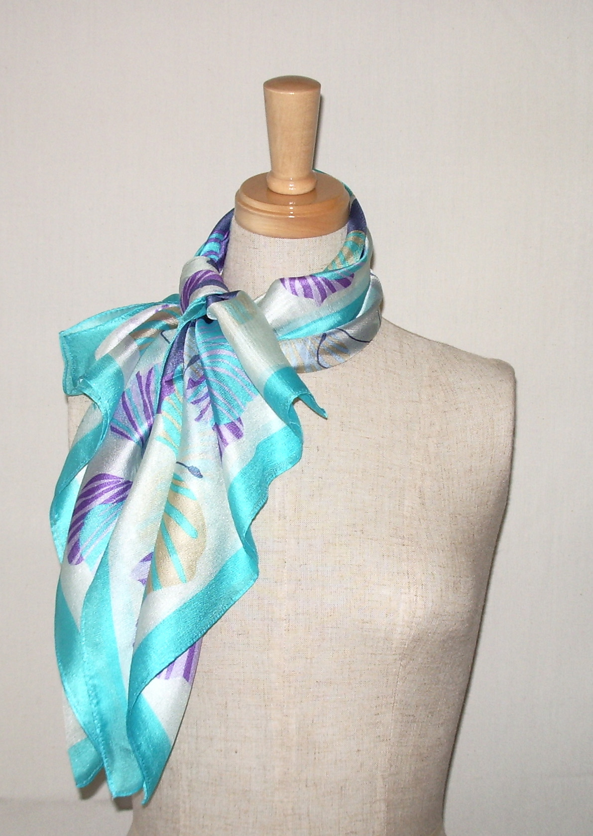 カジュアルからフォーマルまで スカーフでセンスUP(全3回) 2/25・3/25・4/22