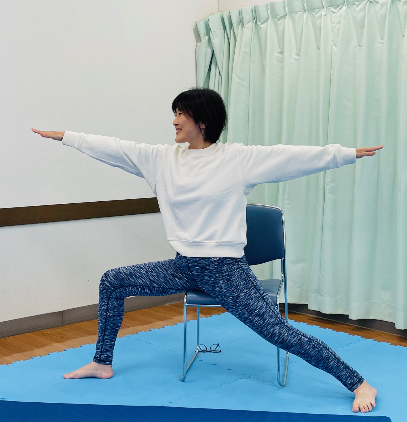 椅子を使う健康ヨガ 新春の新講座 2/2(月)特別体験会