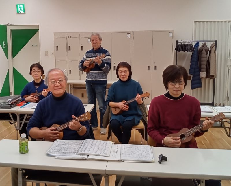 868/ 楽しいウクレレ 中級クラス