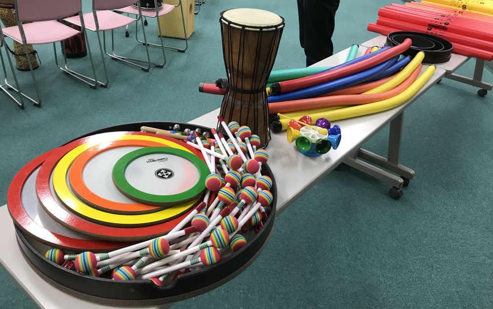 心も体もいきいき!脳を活性化! シニアリズムで脳トレ 新春新講座 1/29 (木)特別体験会