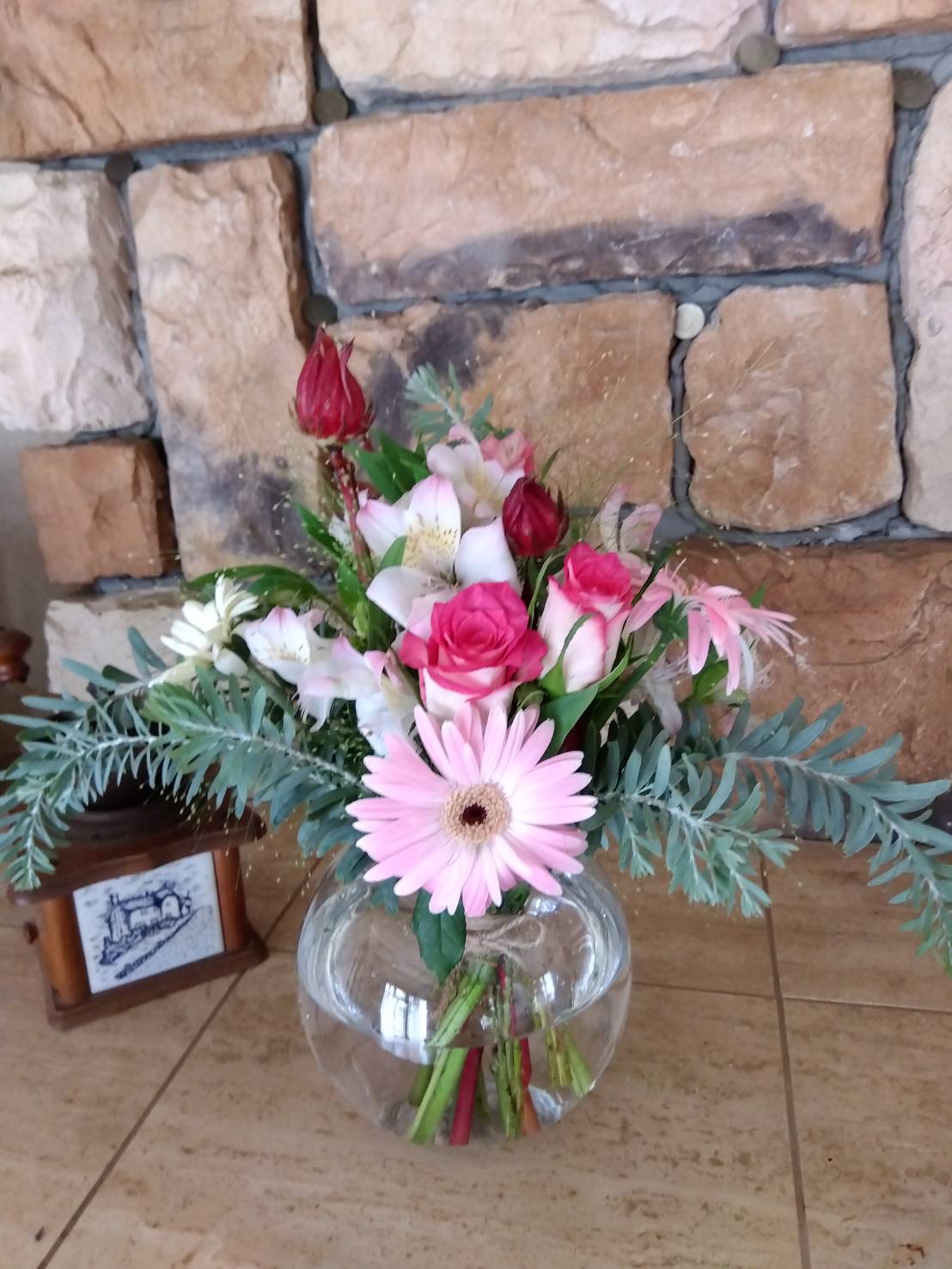 花と遊ぶ フラワーアレンジメント