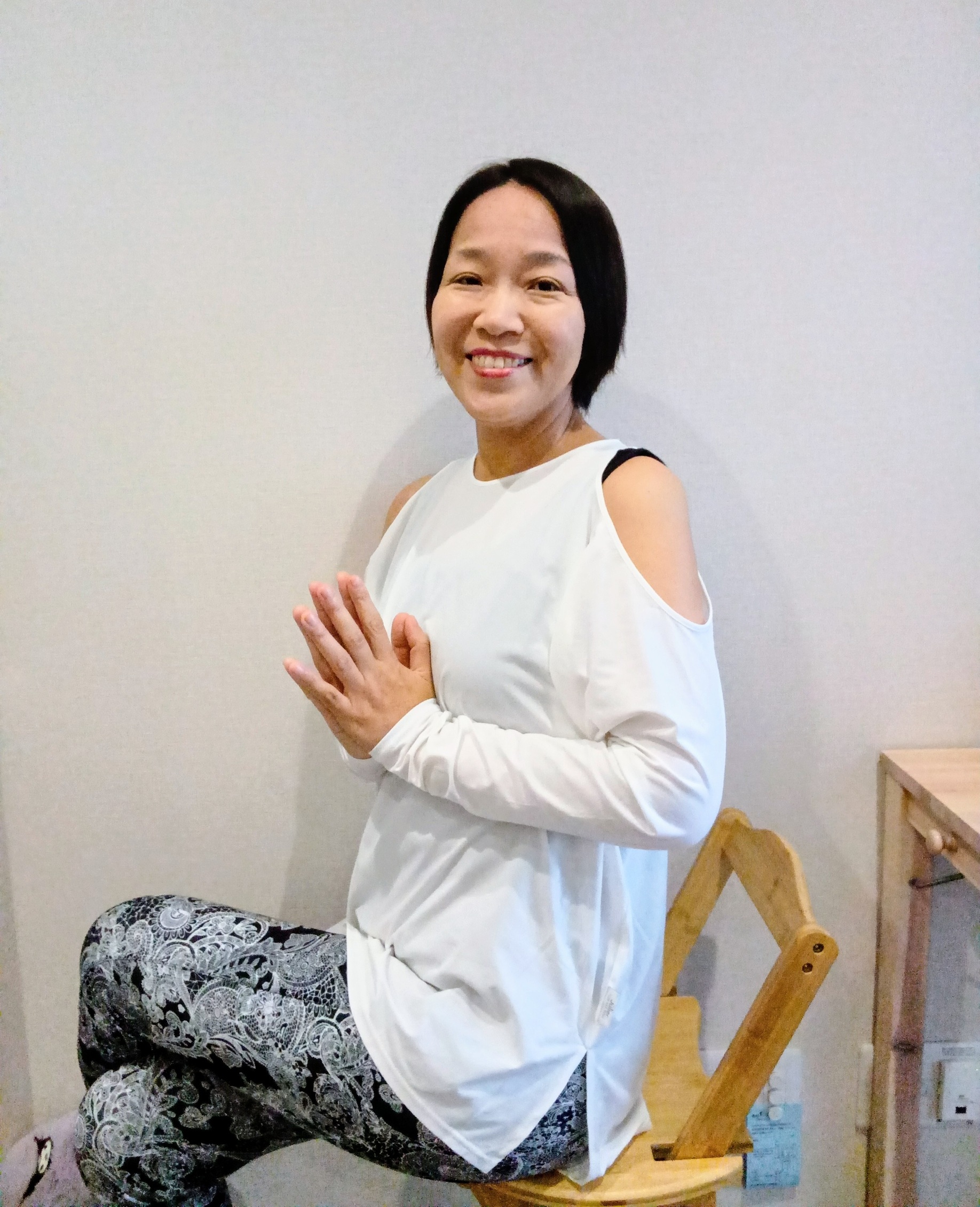 座ってできる簡単チェアヨガ 新講座★1/26(月)特別体験会 880円