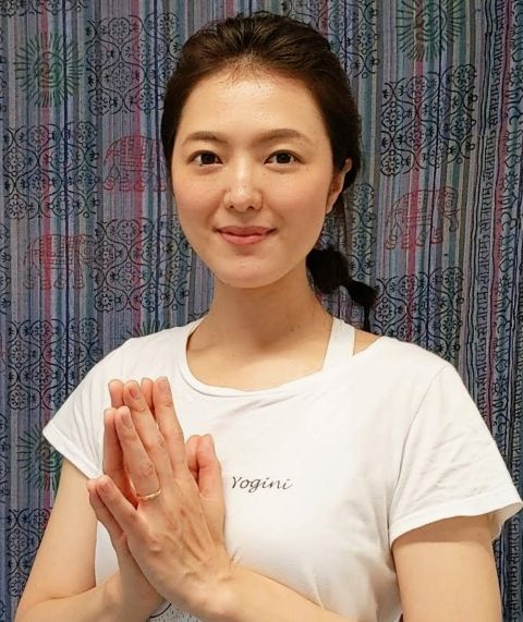 自分だけの為の特別な時間 身体と心を元気にするヨガ