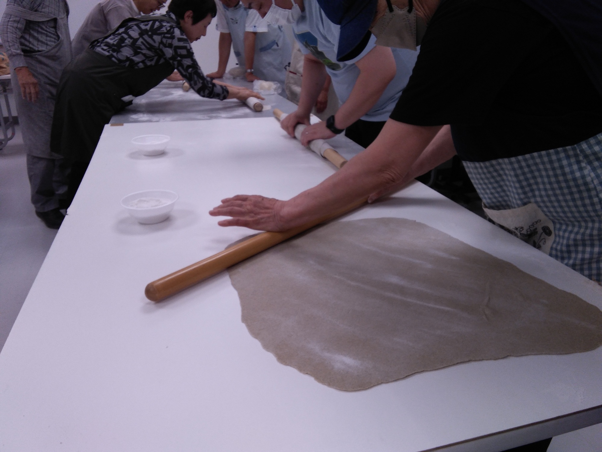 今年の年越しそばは手打ちで! そば打ち入門(全3回) 【春の新講座 4月26日(日)スタート】