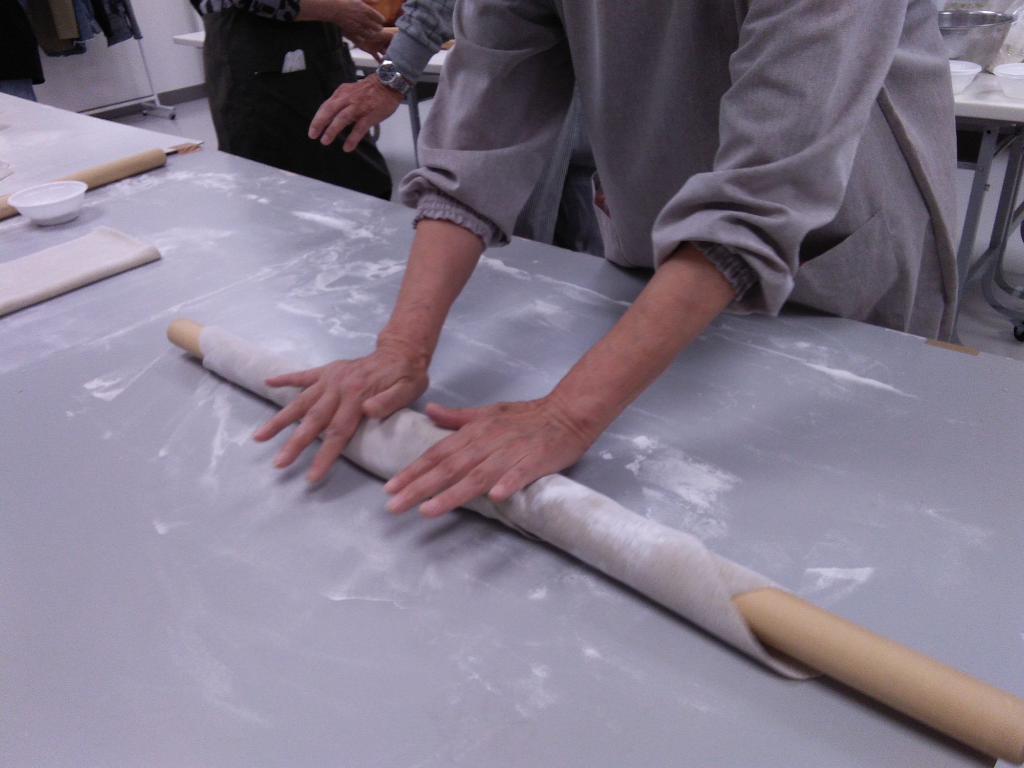 今年の年越しそばは手打ちで! そば打ち入門(全3回) 【春の新講座 4月26日(日)スタート】