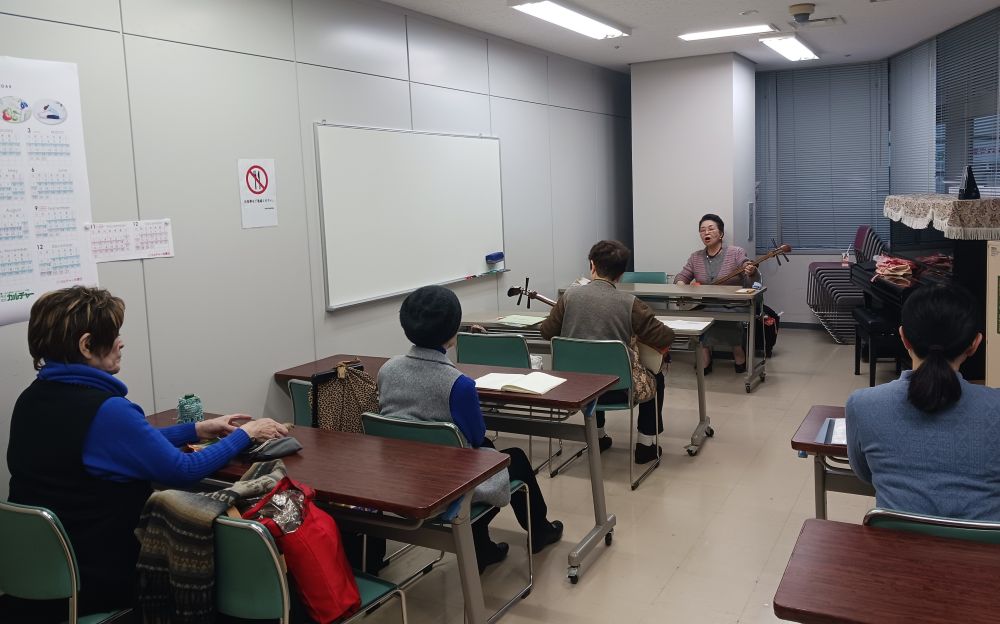 江戸の粋にふれてみませんか 小唄(春日流) 一科目(三味線)