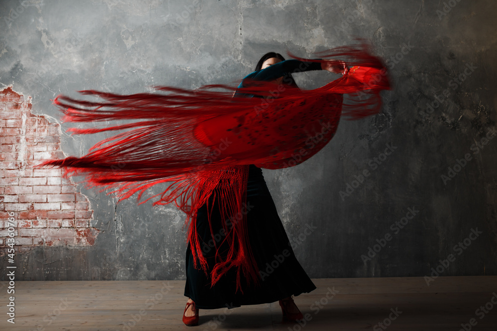 音楽とリズムにのって 楽しいフラメンコ入門