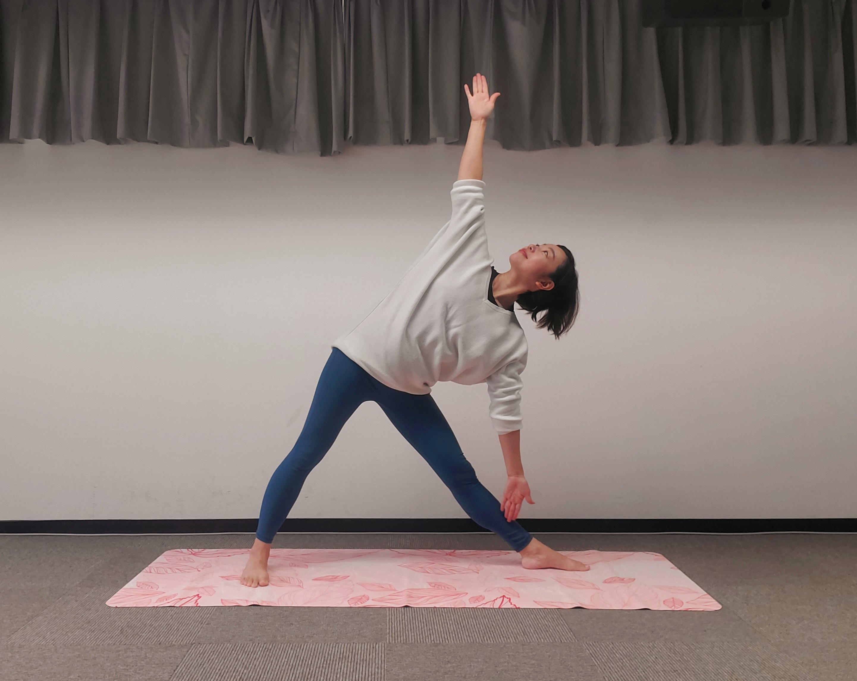 【新春の新講座】凝りを流して毎日軽やか 「スッキリ美ヨガ」 2/12・26(木) 880円 体験会