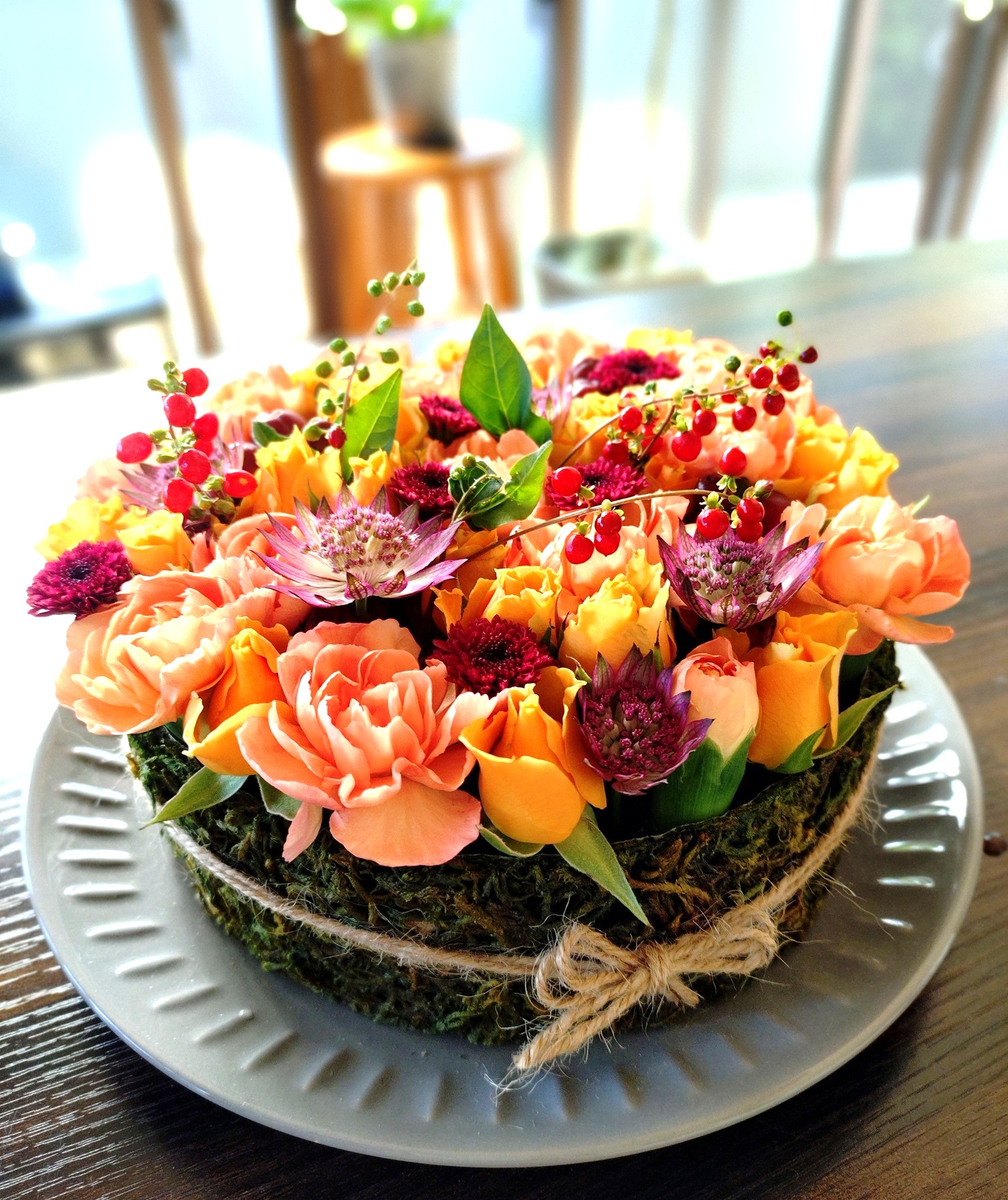 幸せを運ぶフラワーアレンジ