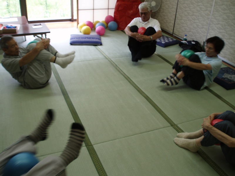 認知症予防と一生歩ける身体作り 脳と身体の健康セミナー