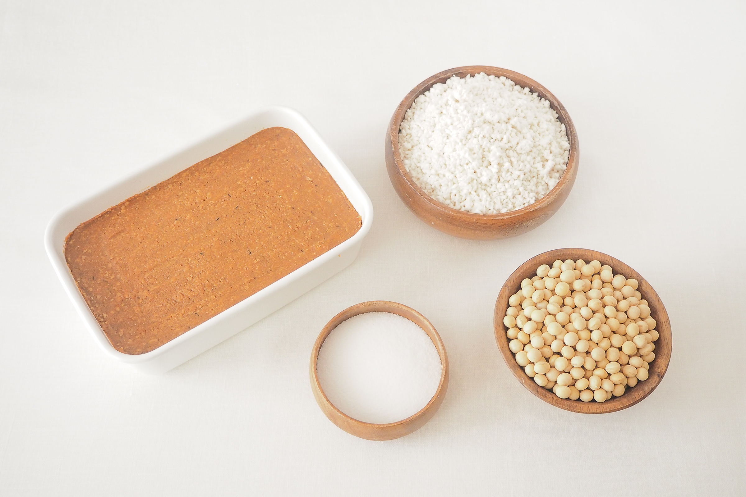 日本の伝統調味料 みその座学とみそ作り 日程2/17(火) ・13:00～ ・15:00～ 受講料2.750円 教材費3.300円