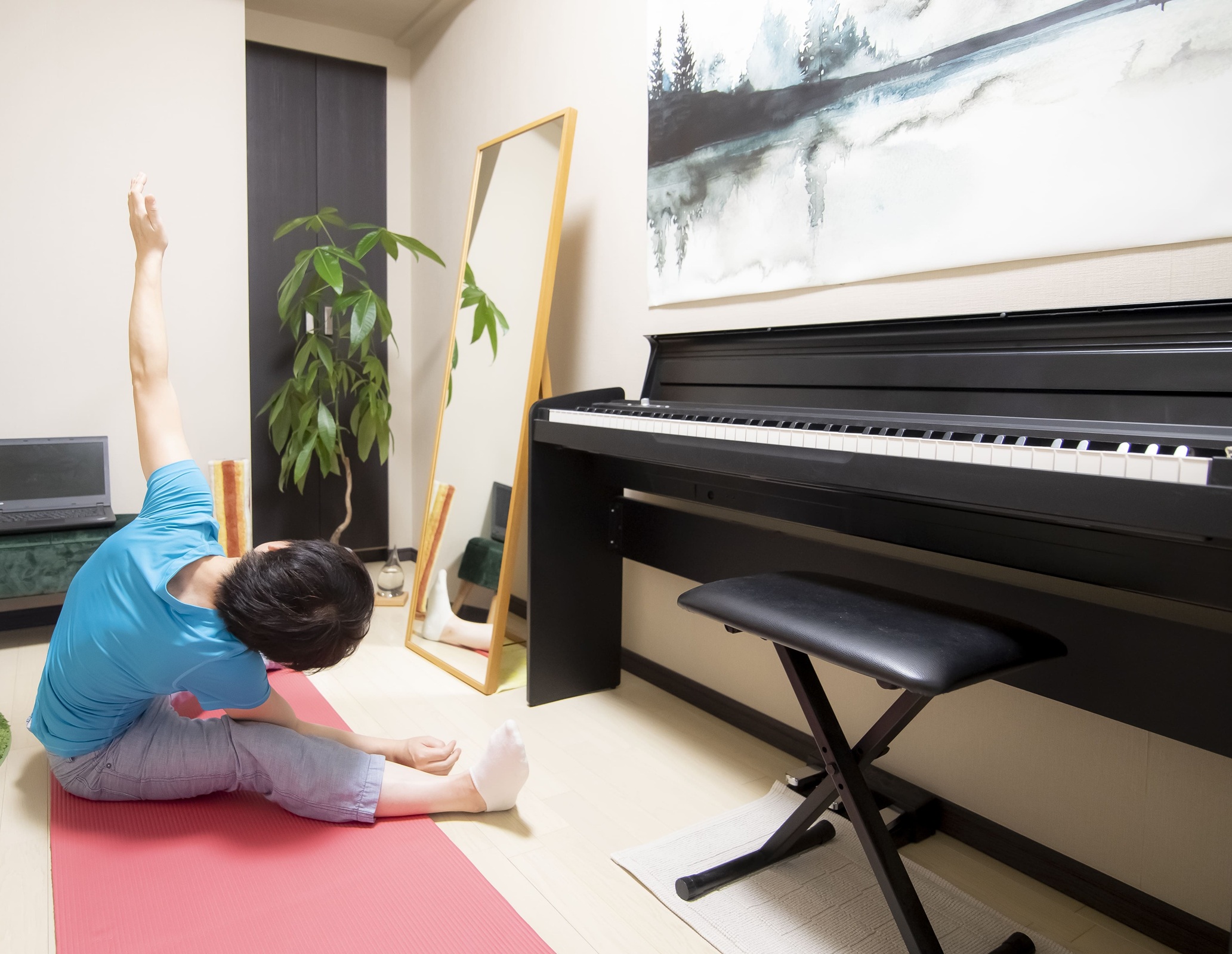 声とカラダに癒しの時間 やさしいボイストレ&ストレッチ 体験日 2/24(火) 体験費 880円