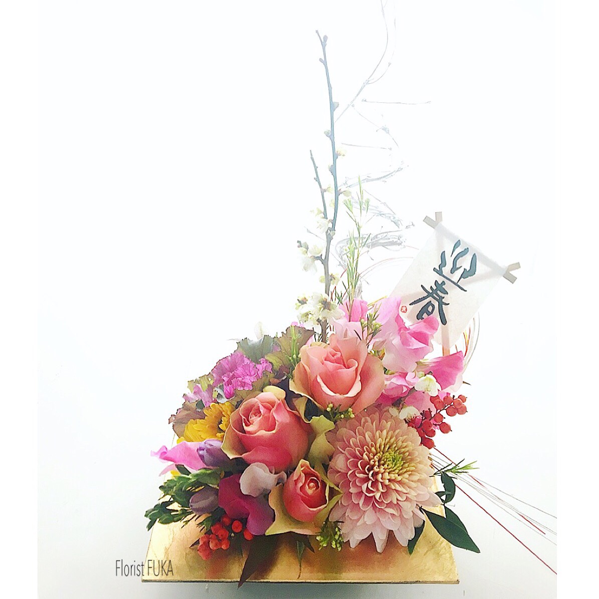 お洒落なフレッシュフラワーアレンジ パリスタイル花レッスン