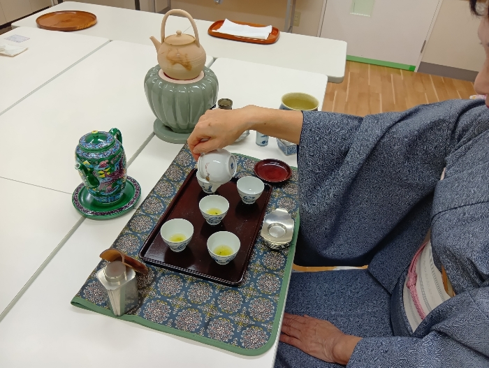 524/気軽に煎茶をたしなむ 小川流煎茶 【女性専用講座】