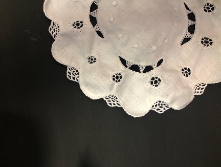 豪華なホワイトワーク 白い糸の刺繍教室 「春号おすすめ講座 3/17・417(火)見学会開催」