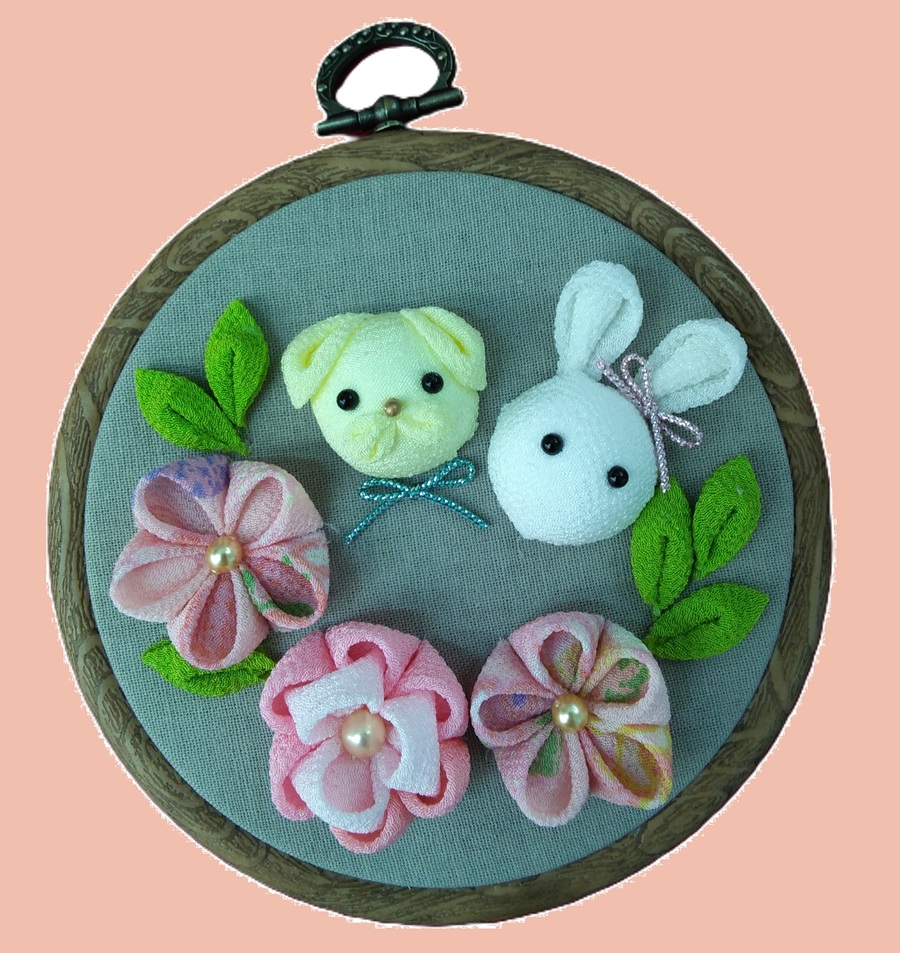 つまみ細工でつくるかわいい うさぎとお花のフレーム仕立て HP限定 新春の1Day講座 2/14(土)または3/14(土)