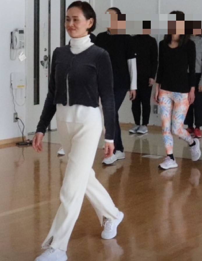 9633/(全6回)若見えする姿勢作り 仙骨調整とウォーキング 春の新講座 3/30(月)特別体験