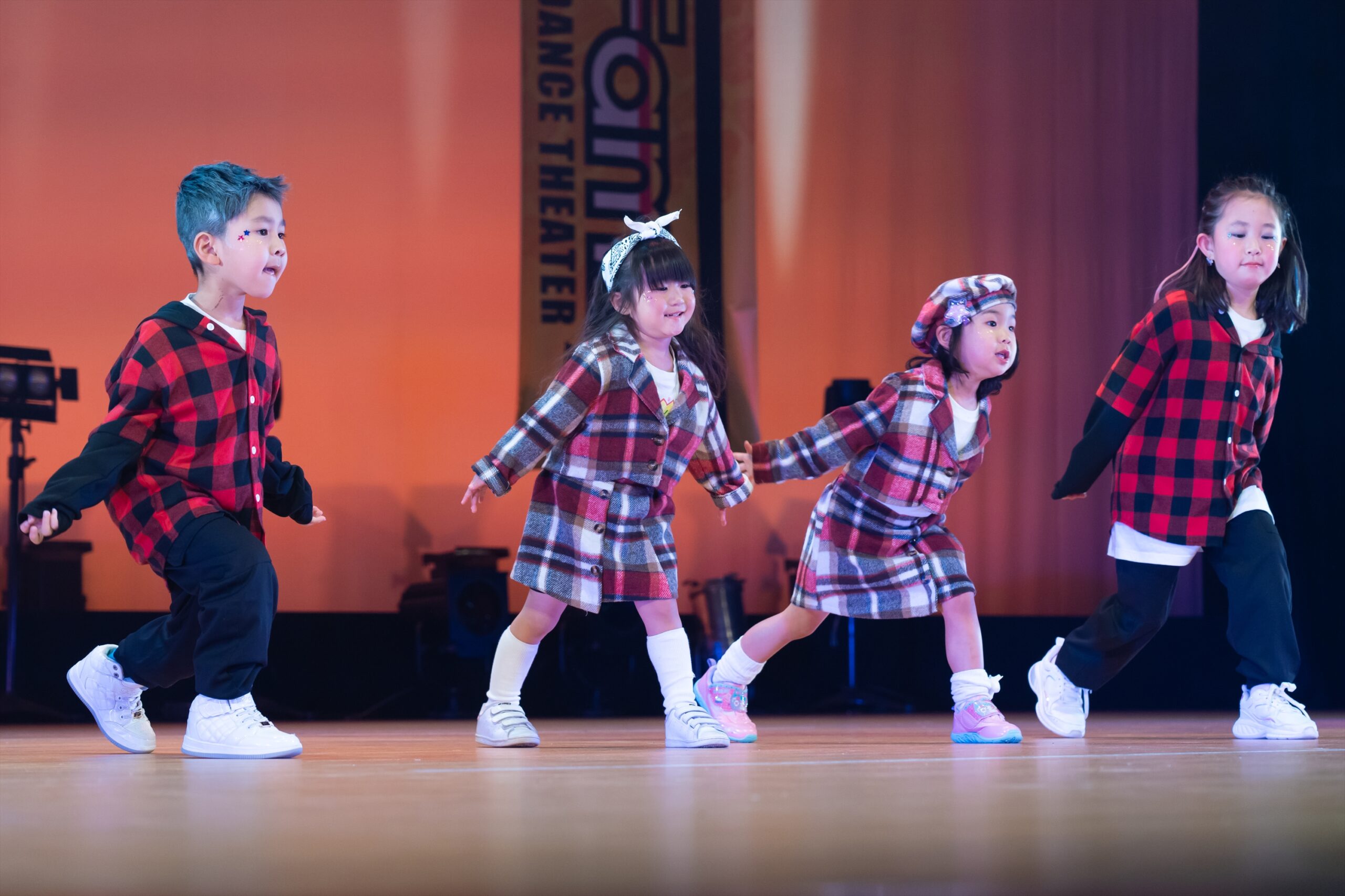 元気に踊ろう! HIPHOP園児クラス 春の新規生募集:体験会:4/7 4/14 4/21