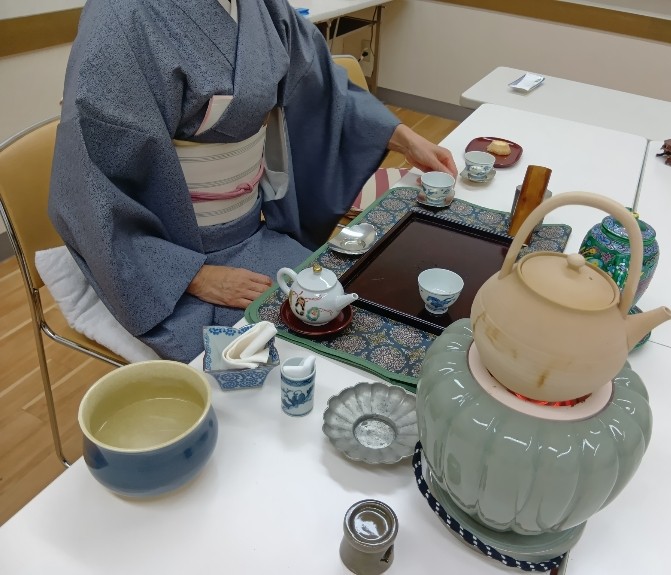 524/気軽に煎茶をたしなむ 小川流煎茶 【女性専用講座】