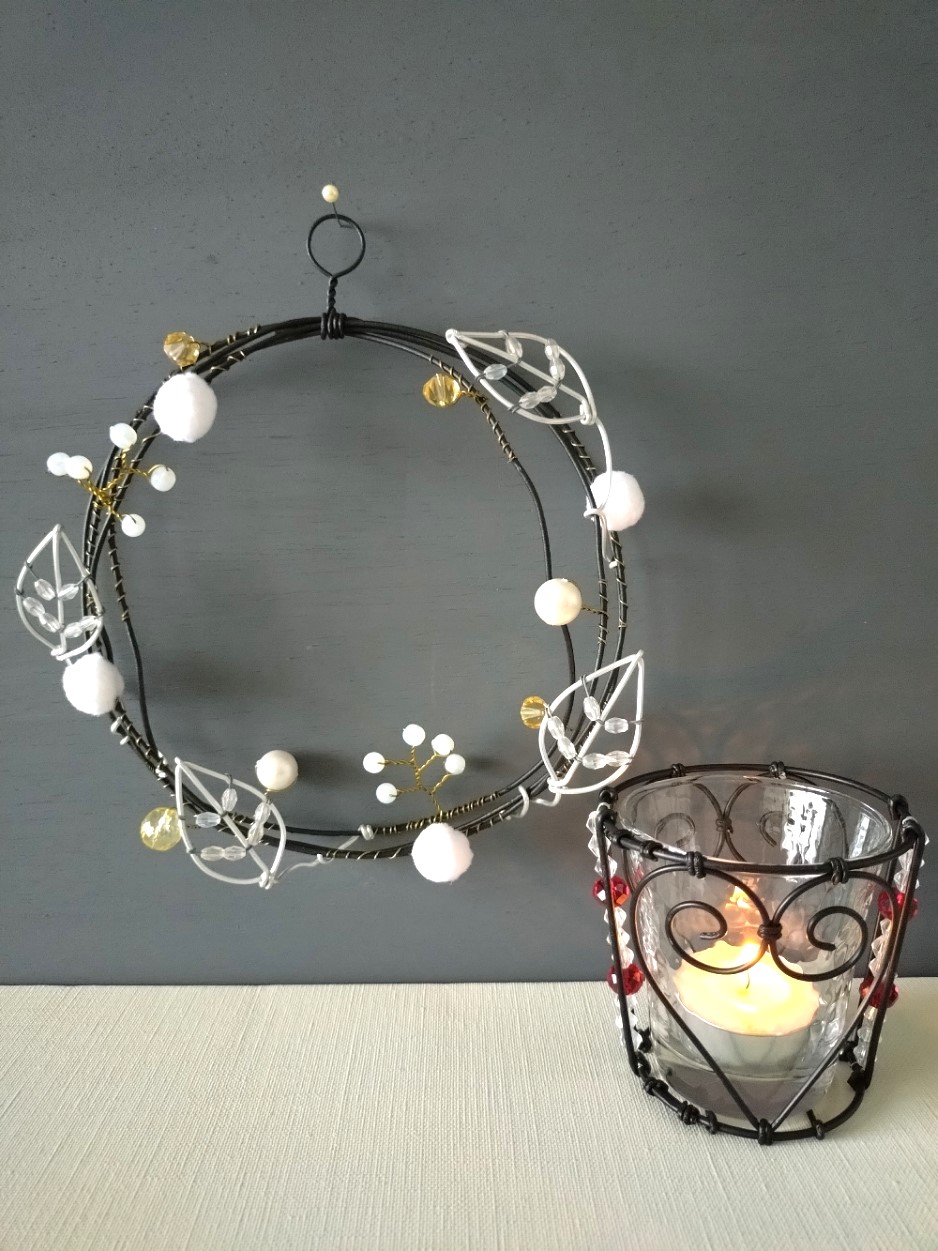 ハンドメイドで暮らしを楽しむ ワイヤークラフト