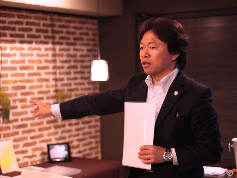 シニアソムリエによる 「ワインの基礎を楽しむ」入門(全3回) 日程 4/11・5/9・6/13(土)