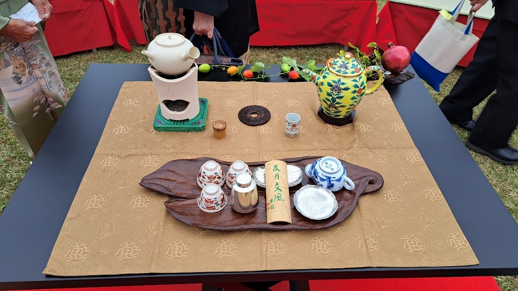 テーブルで煎茶道(全3回) 春号新講座4/6、6/1、6/29