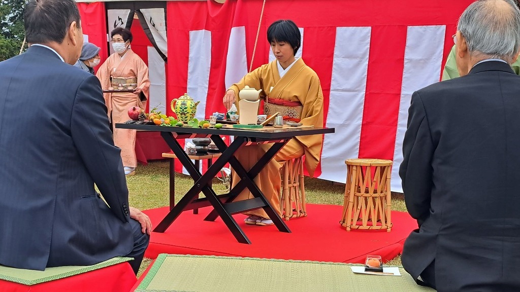 テーブルで煎茶道(全3回) 春号新講座4/6、6/1、6/29