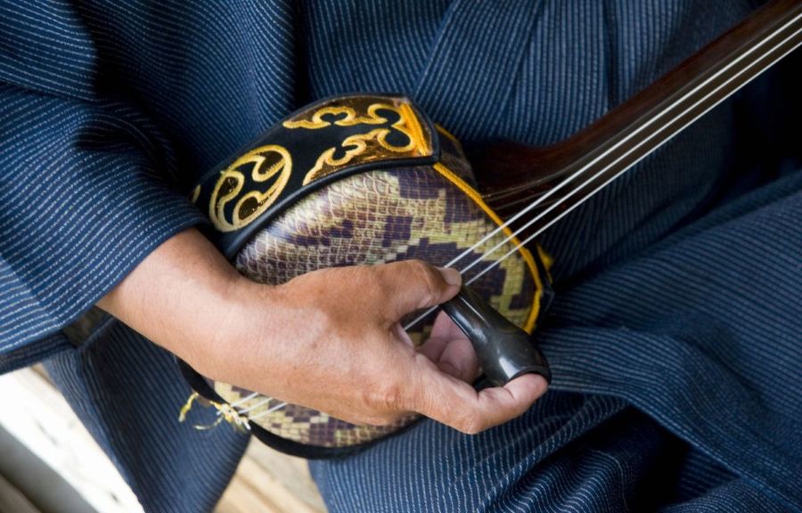 オンラインで始めよう!沖縄音楽三線