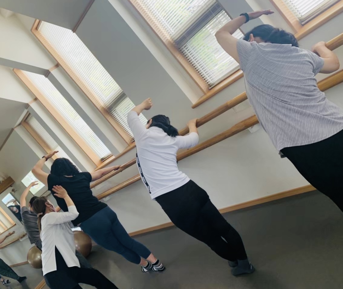 シニアのための バレエストレッチ 春号新講座 4月2日(木)特別体験会開催