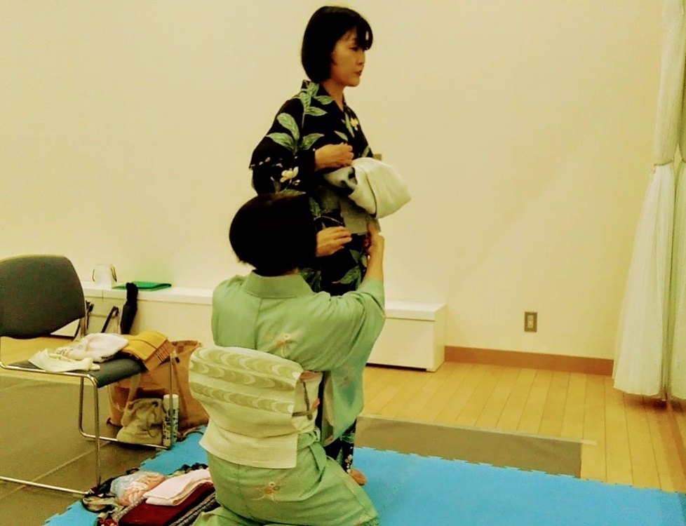 楽しく確実に 着付け教室