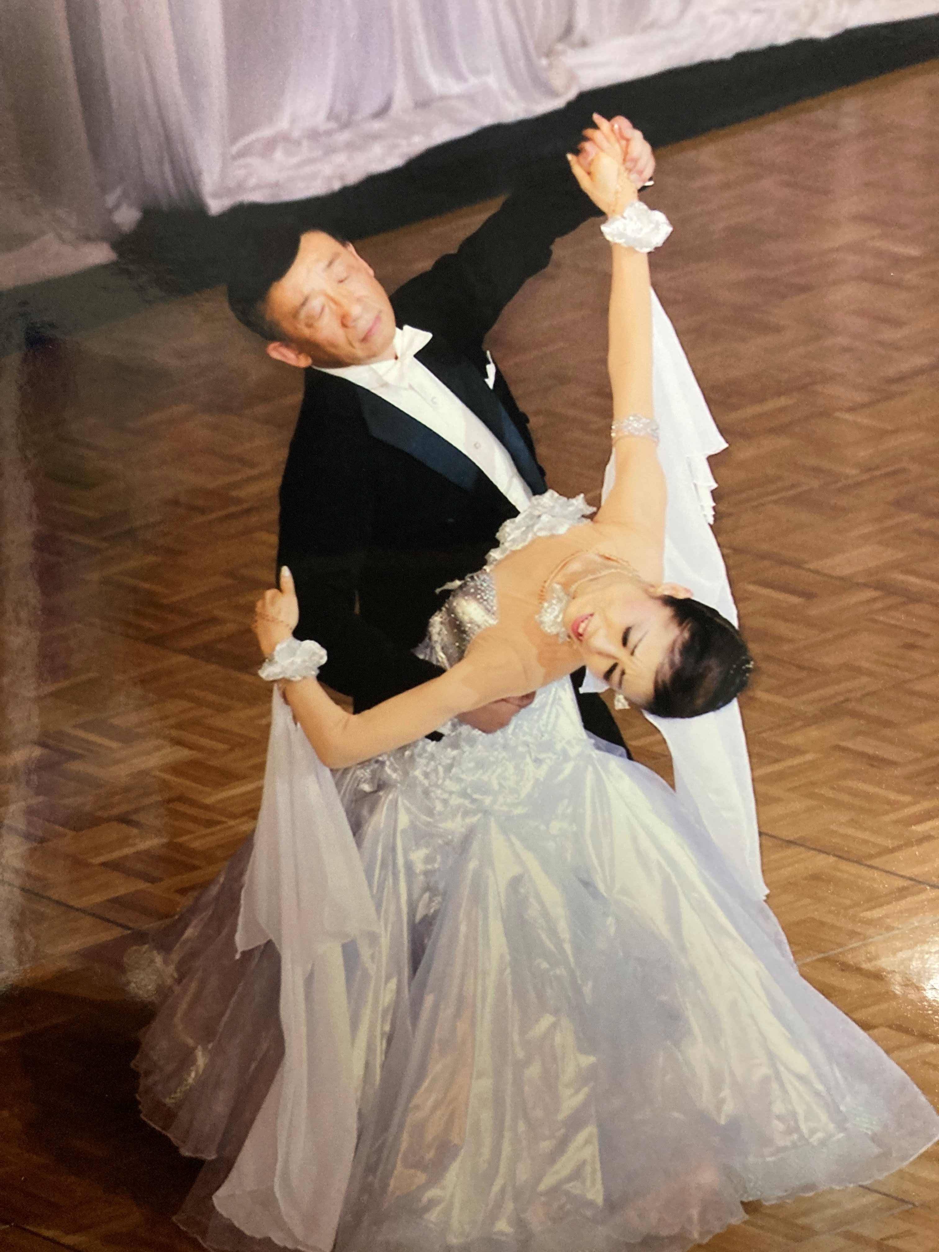 個人レッスンで始める 活き活き社交ダンス