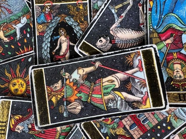 タロットの世界を愉しもう マルセイユタロット入門(全3回) 春の新講座 4/27(月)スタート