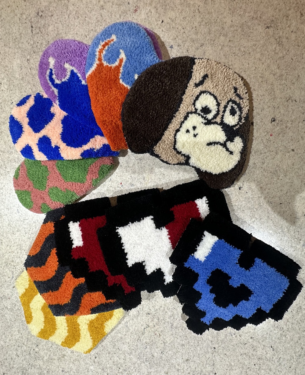 タフティンで花柄のラグを作りましょう(全2回) 春のスペシャル講座 4/13・4/27(月)