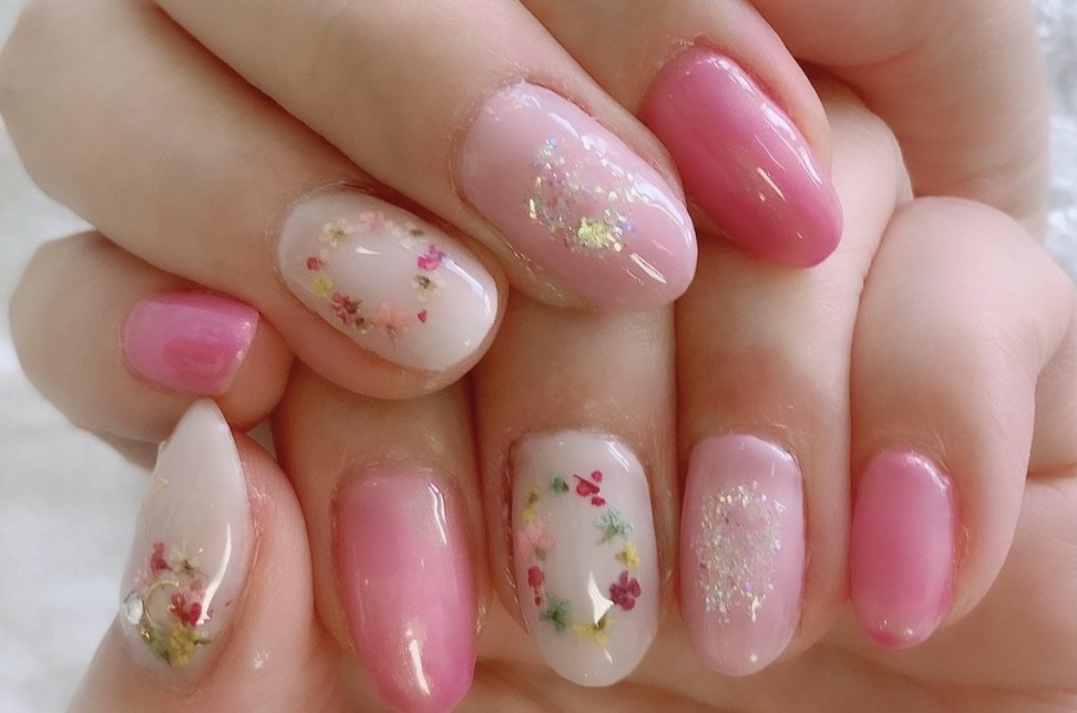 艶やかな指先で日常を楽しく! ジェルネイル (全5回) ★4月期生募集4/22・5/27・6/24・7/22・9/23(水)【8月無し】