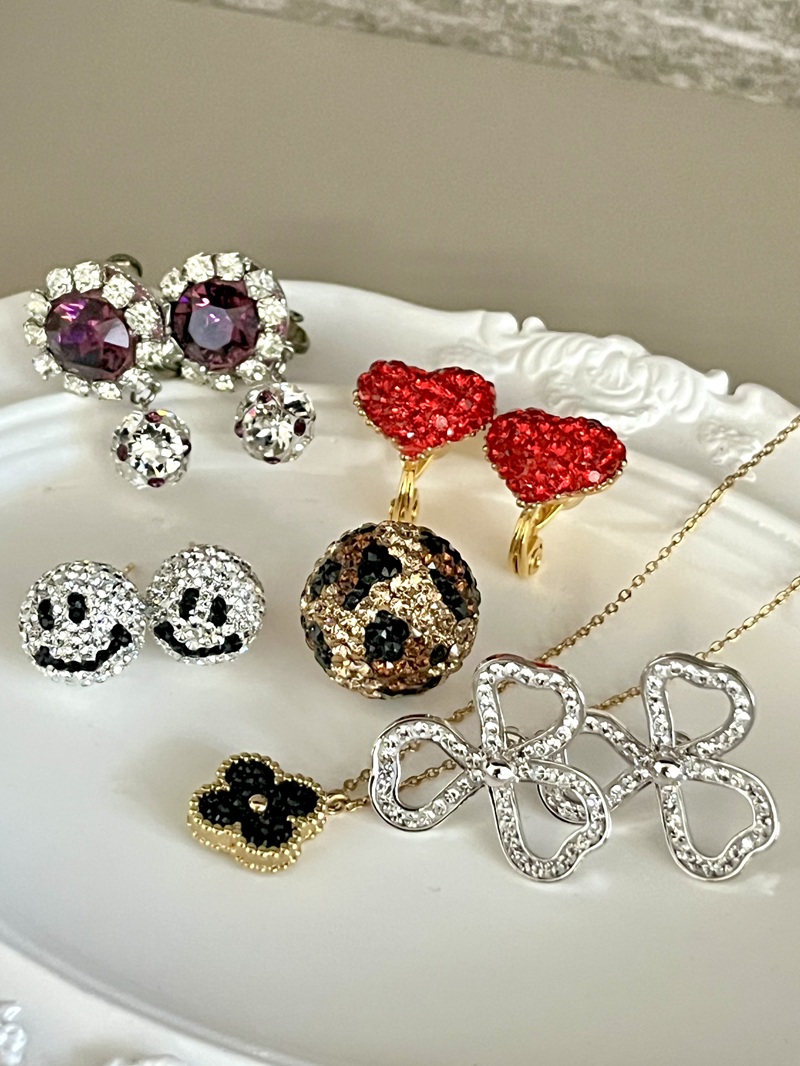 グルーデコ®で作る大人のアクセサリー クリスタルジュエリー(全4回) 春の新講座 3/24(火)スタート