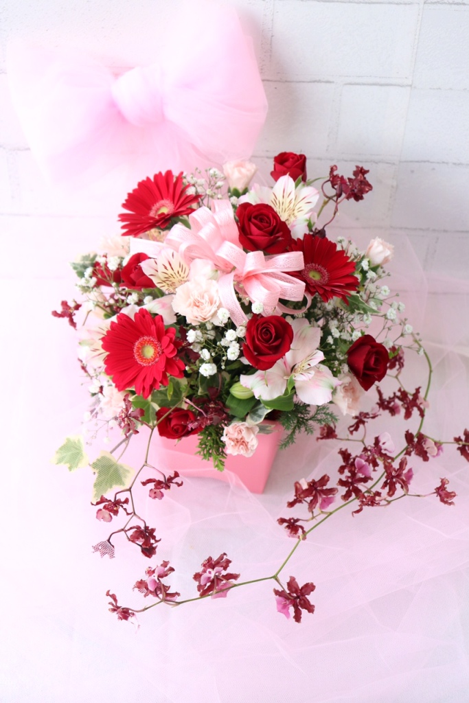 季節のお花でアレンジメント 春号新講座 4/7(火)スタート