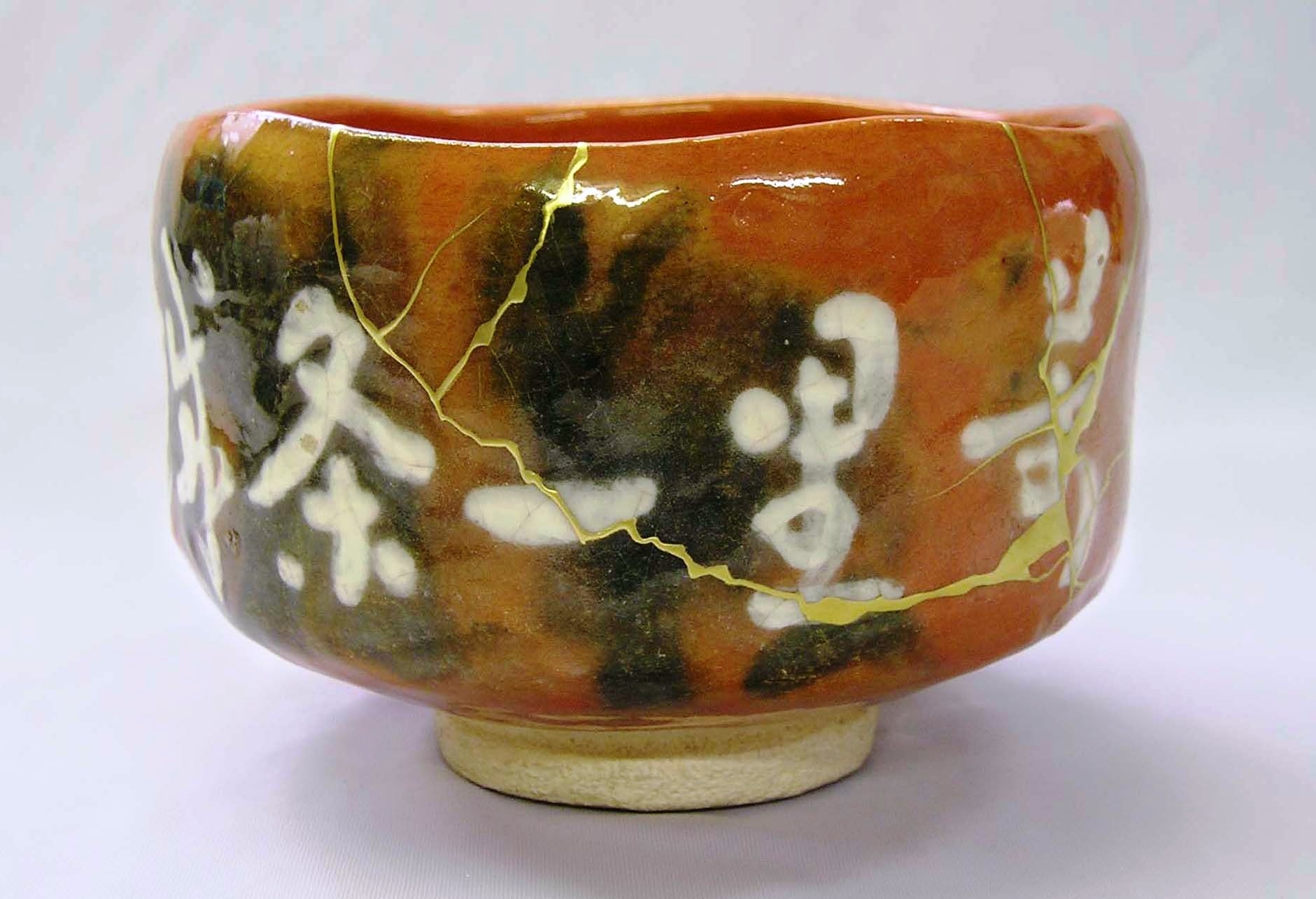 【金継ぎ・金曜クラス】 壊れた器が蘇る