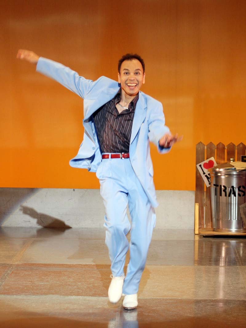 気軽に楽しくはじめましょう スニーカーでタップダンス