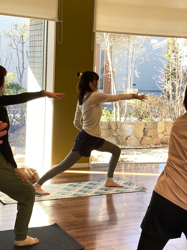 心身すこやか はじめてのヨガ